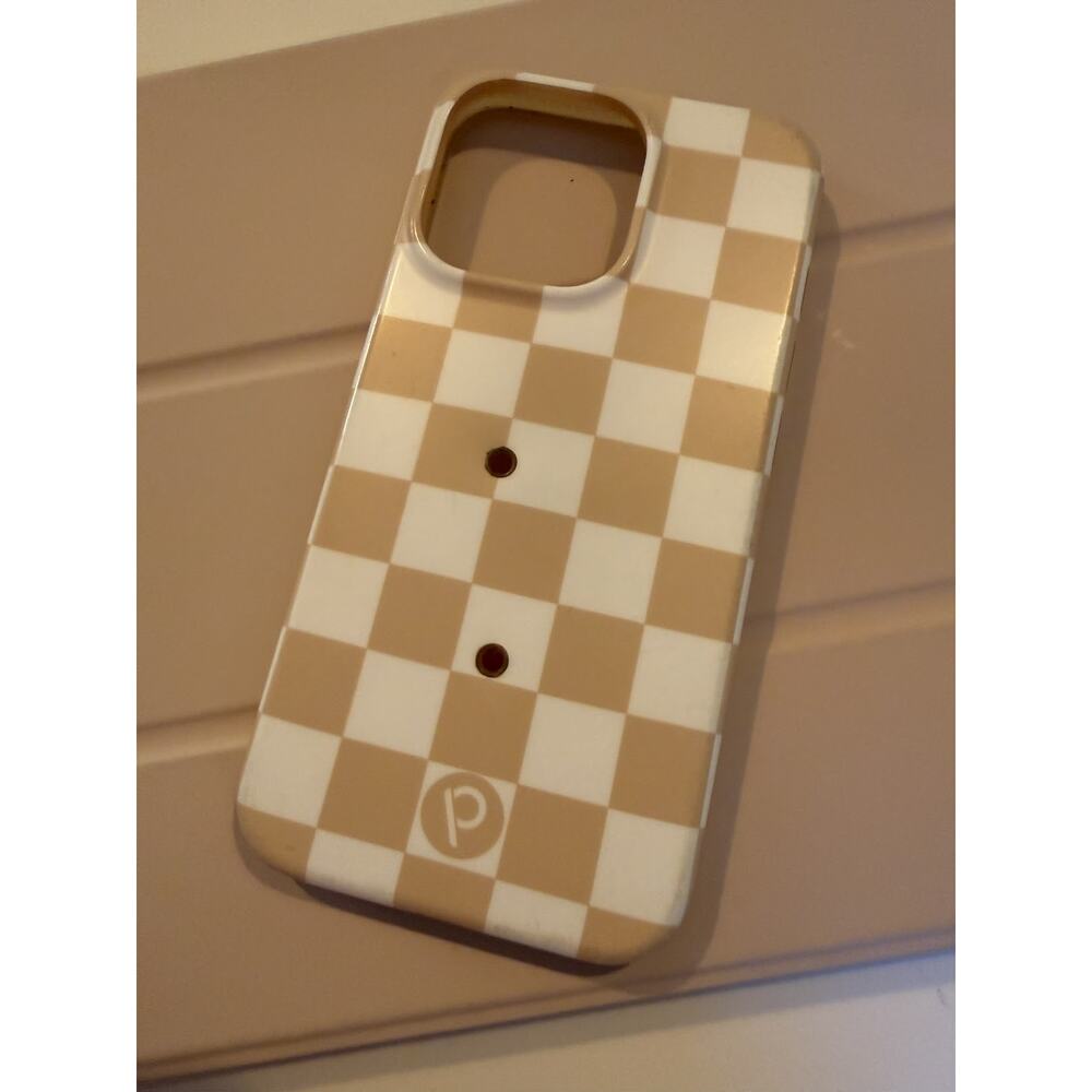 Sand Dollar Checkered Loopy Case - iPhone 12/12Pro - Picture 3 of 5